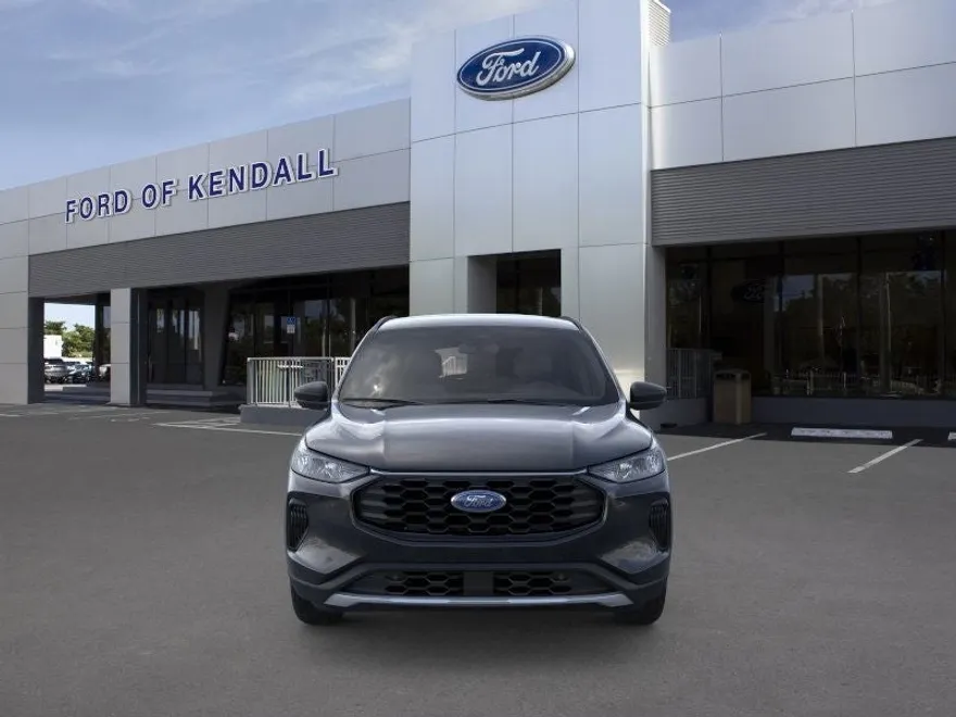 2025 Ford Escape ST-Line photo 5