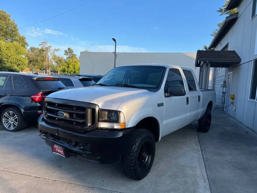 2004 Ford F-250 photo 1