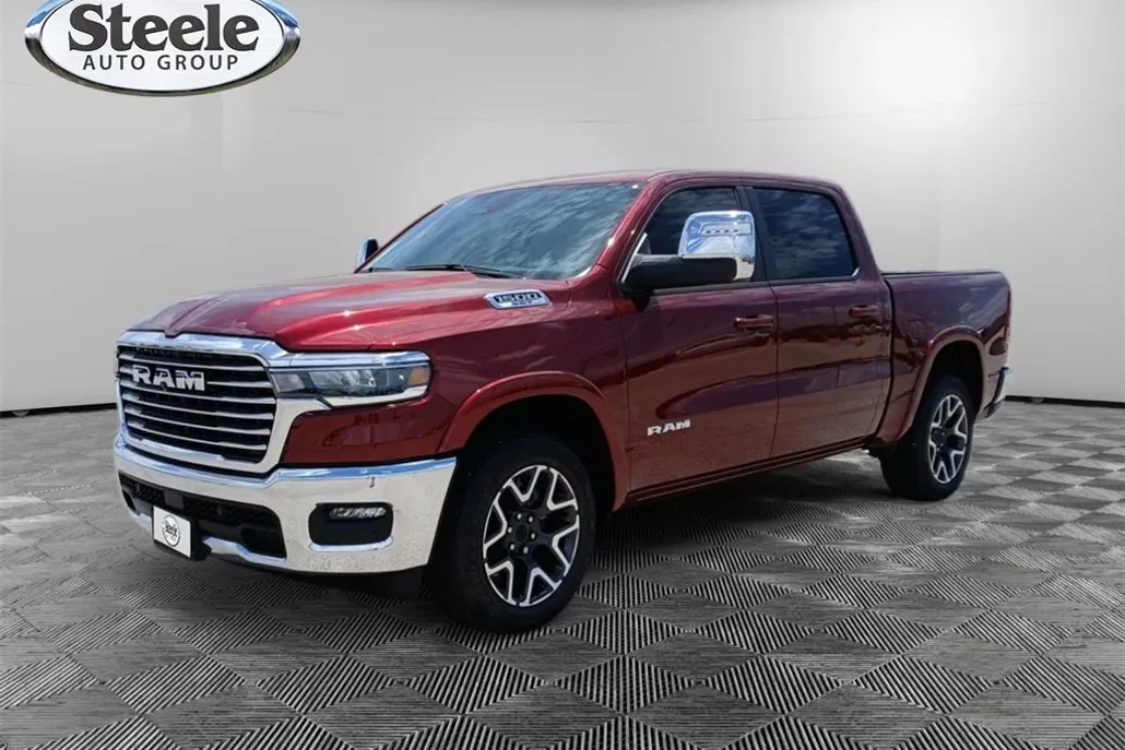 2025 Ram 1500 Laramie photo 1