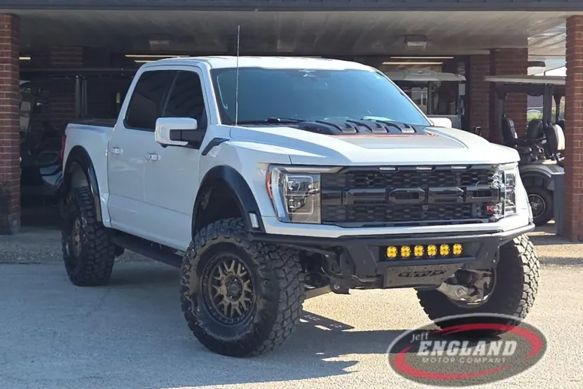2023 Ford F-150 Raptor photo 1