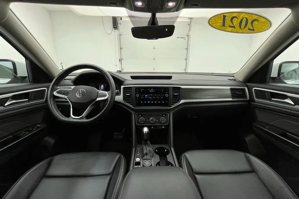 2021 Volkswagen Atlas V6 SE Technology photo 1