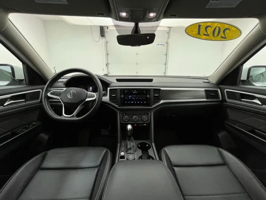 2021 Volkswagen Atlas V6 SE Technology photo 1