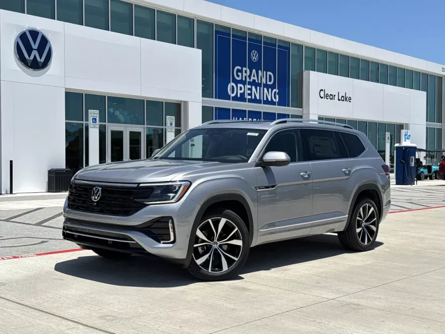 2025 Volkswagen Atlas SEL Premium R-Line photo 1