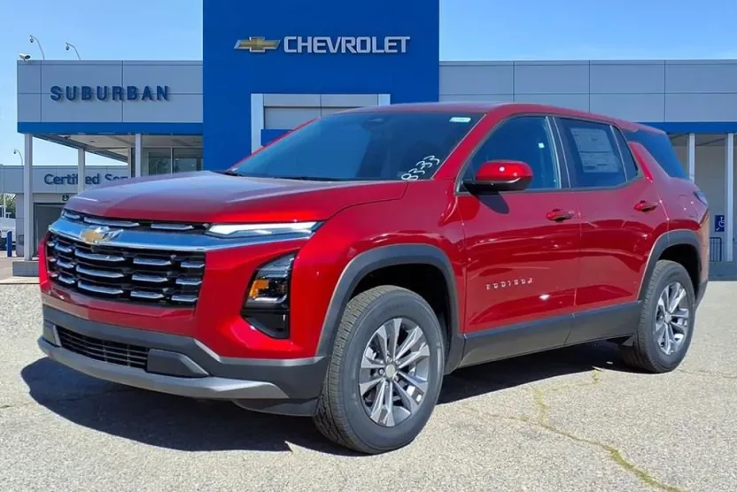 2026 Chevrolet Equinox LT photo 1