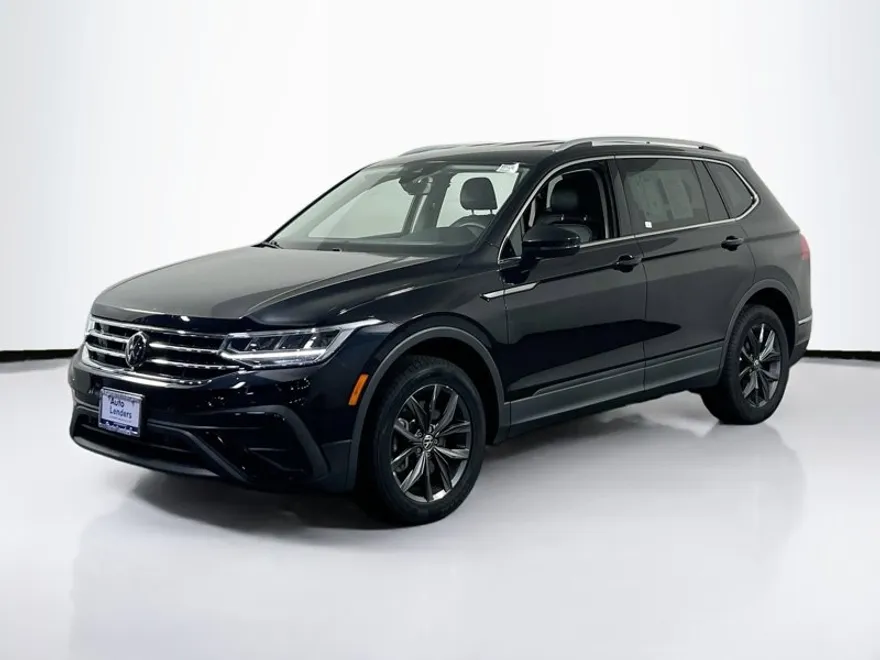 2022 Volkswagen Tiguan SE photo 1