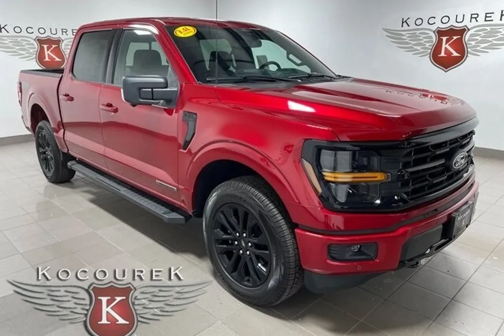 2025 Ford F-150 XLT photo 1