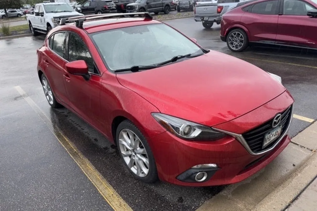 2015 Mazda Mazda3 s Grand Touring photo 1