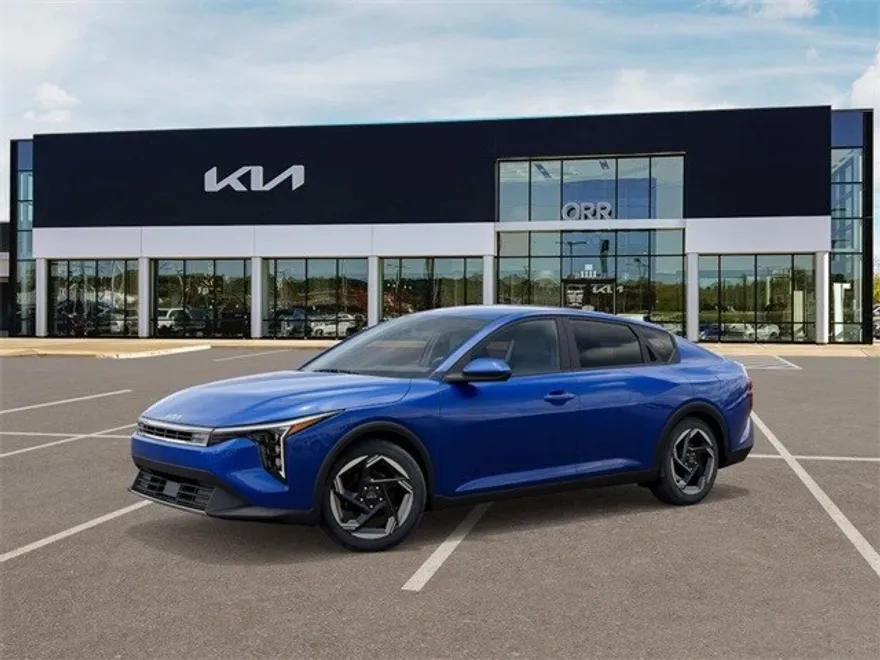 2025 Kia K4 EX photo 1