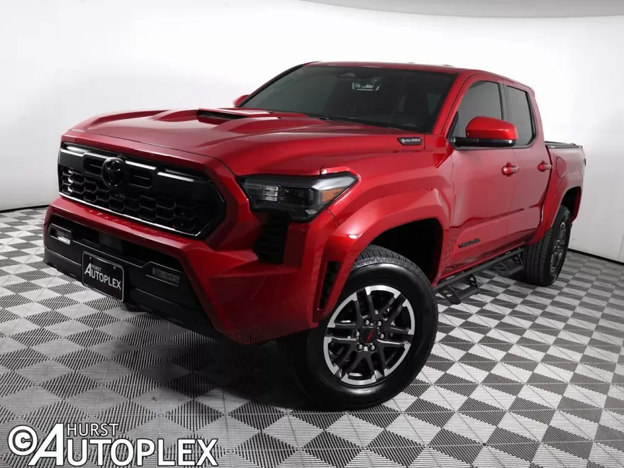 2024 Toyota Tacoma TRD Sport photo 1