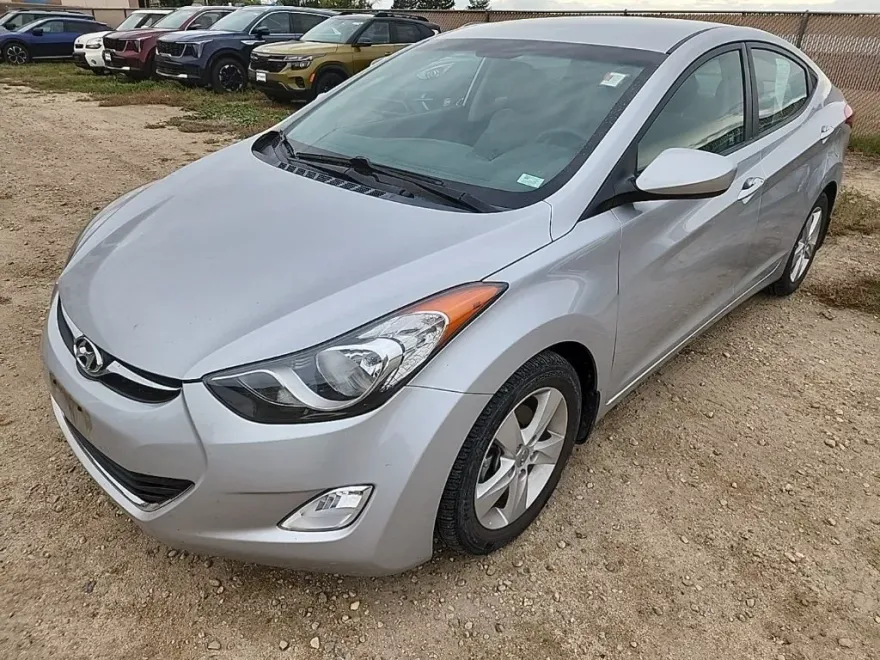 2013 Hyundai Elantra GLS photo 1