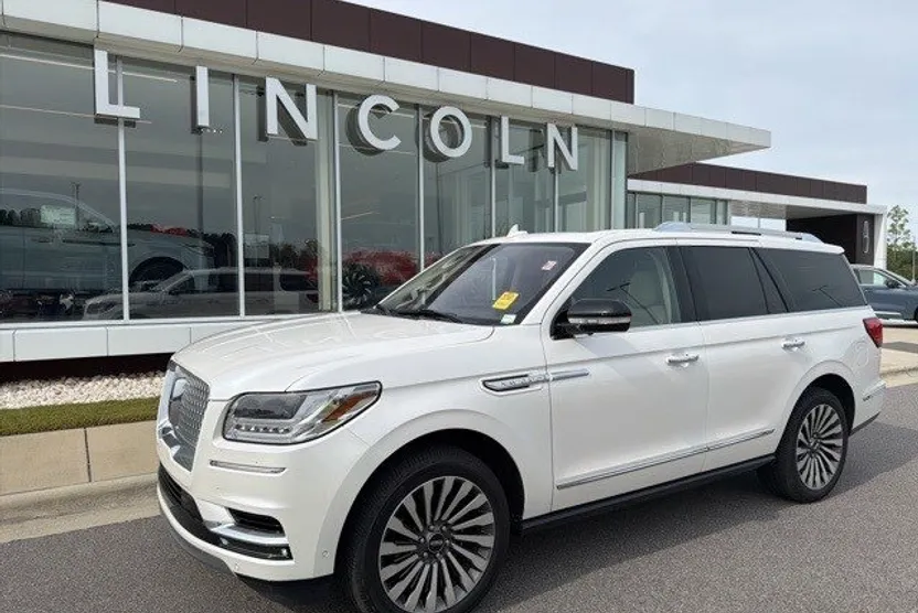 2019 Lincoln Navigator Reserve photo 1