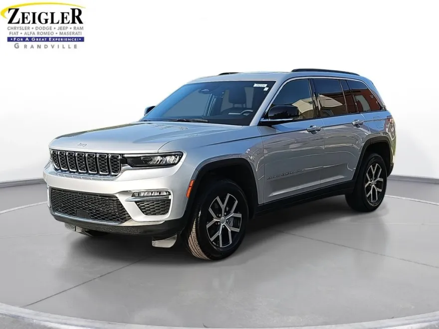 2025 Jeep Grand Cherokee Limited photo 1