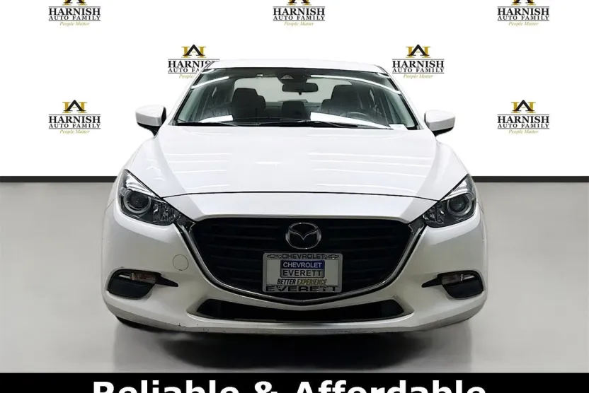 2018 Mazda Mazda3 Sport photo 1