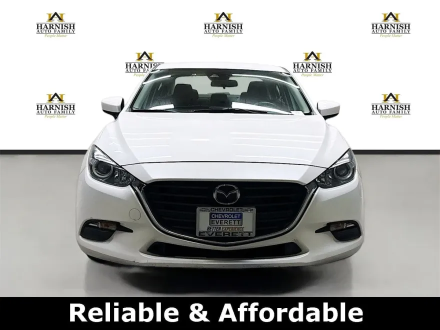 2018 Mazda Mazda3 Sport photo 1