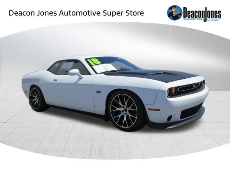 2018 Dodge Challenger R/T photo 1