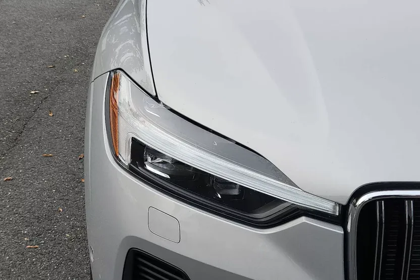 2022 Volvo XC60 Recharge Hybrid T8 Inscription photo 1