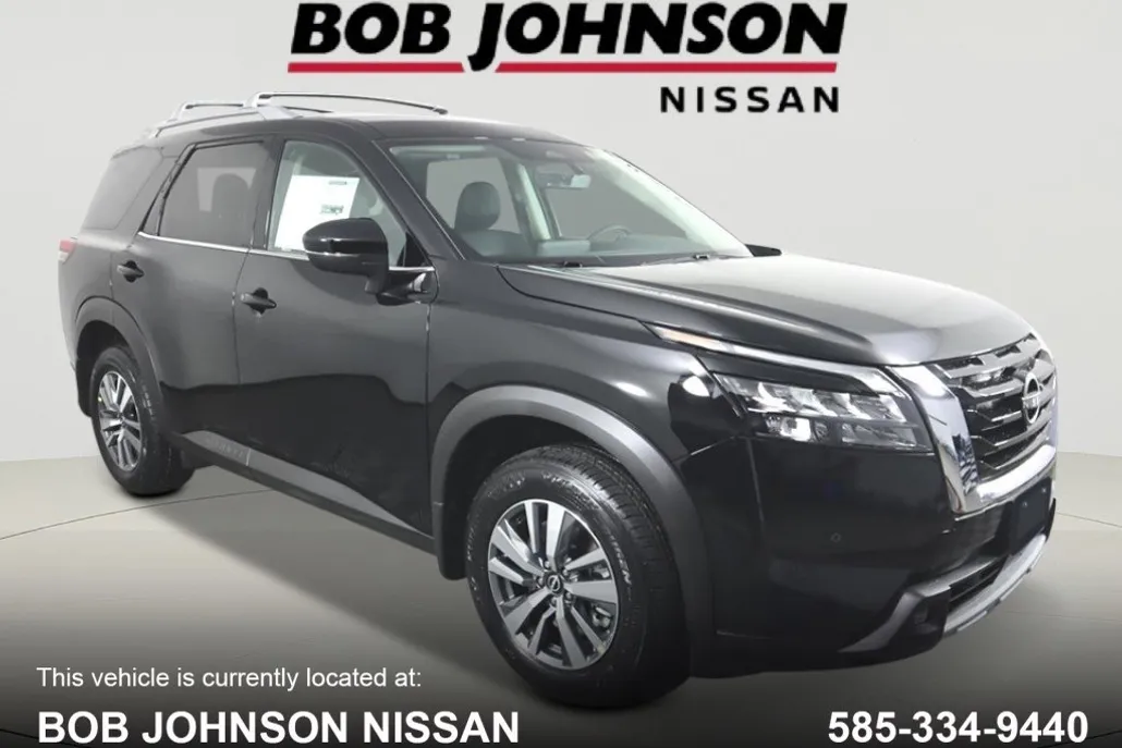 2025 Nissan Pathfinder SL photo 1