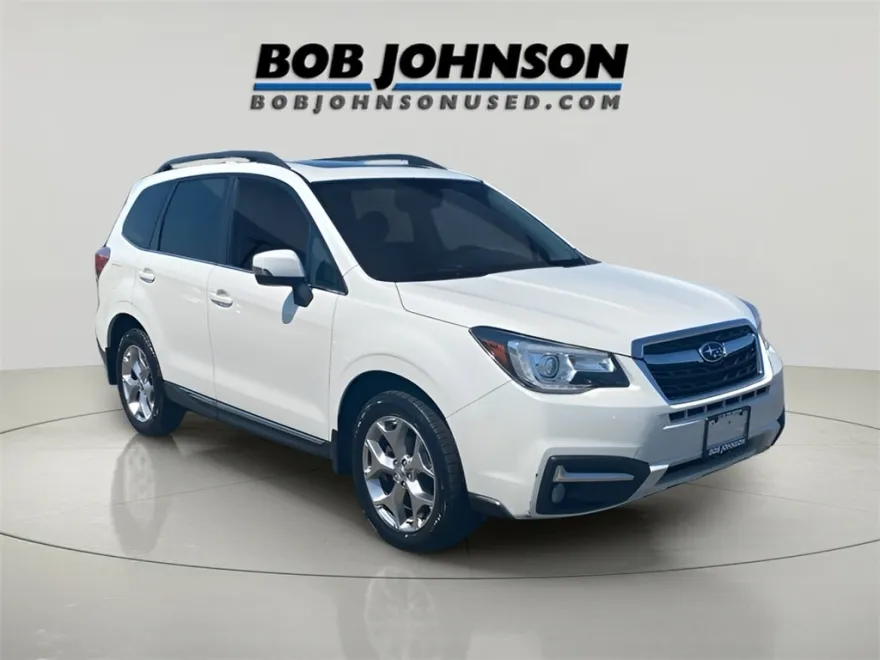 2018 Subaru Forester 2.5i Touring photo 1