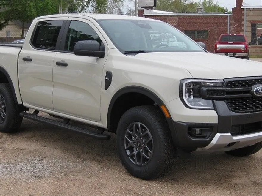 2025 Ford Ranger XLT photo 1