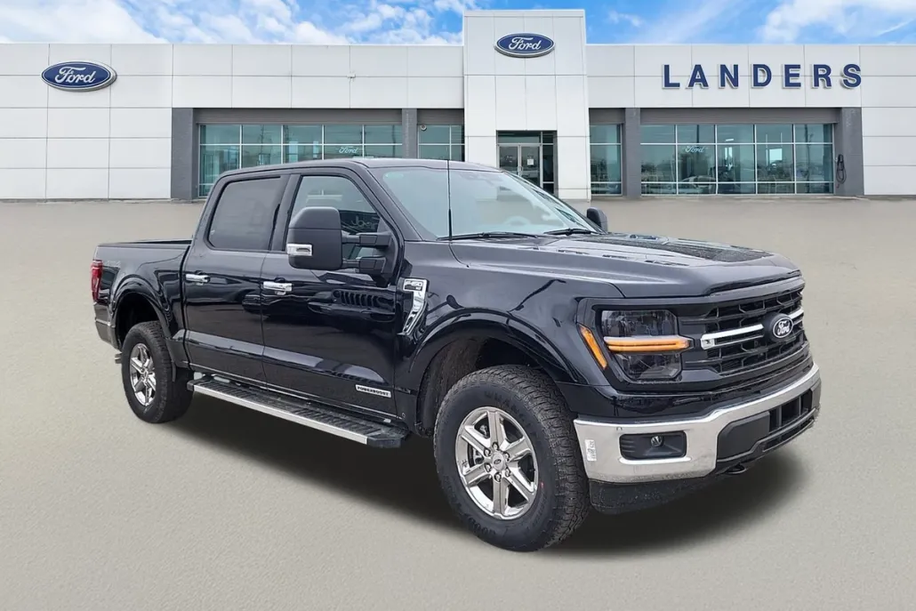 2025 Ford F-150 XLT photo 1