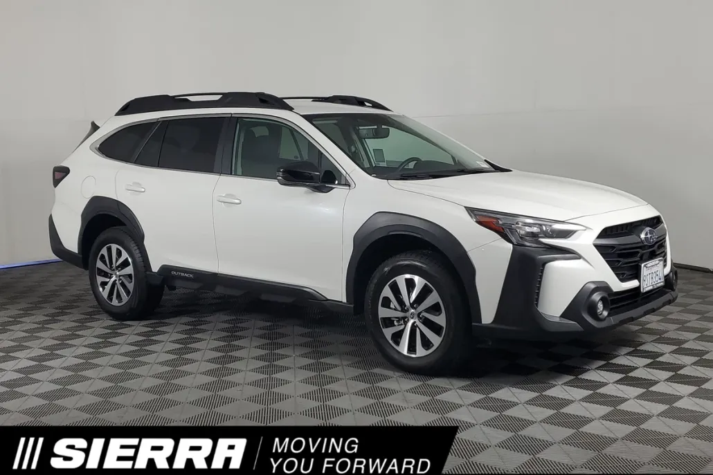 2025 Subaru Outback Premium photo 1