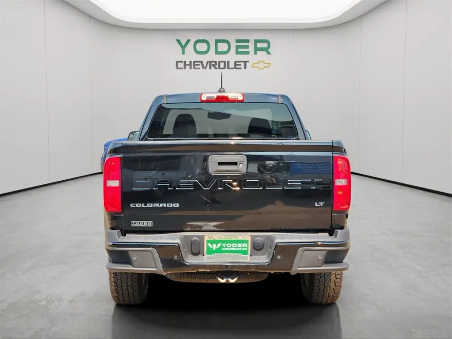 2022 Chevrolet Colorado LT photo 1