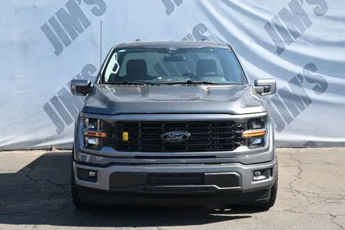 2025 Ford F-150 XL photo 2