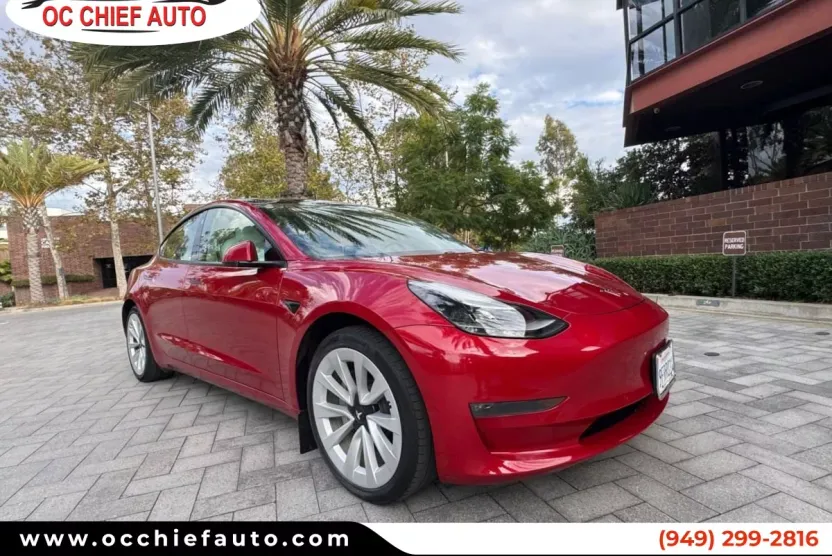 2021 Tesla Model 3 Long Range photo 1