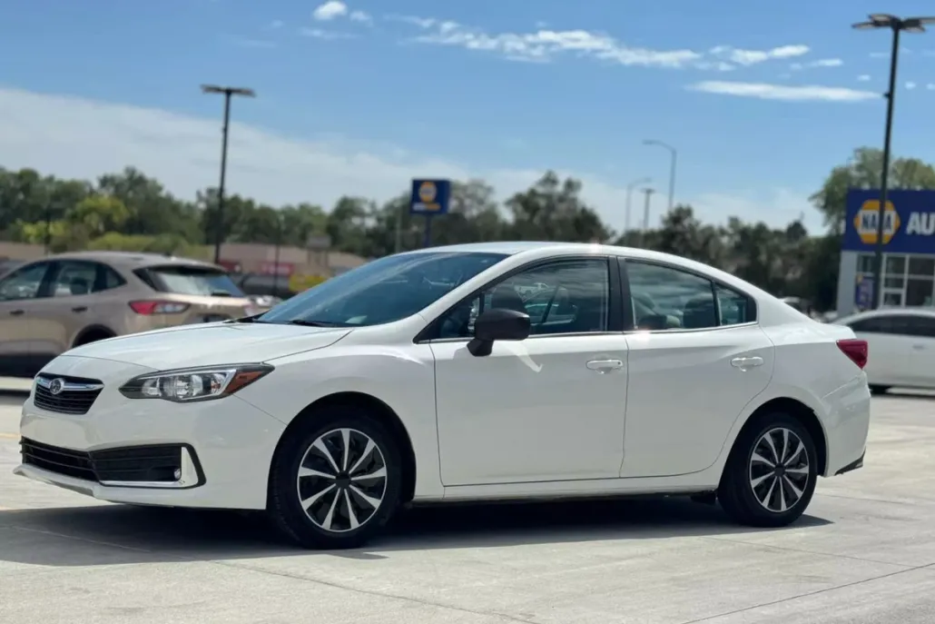 2022 Subaru Impreza Base photo 1