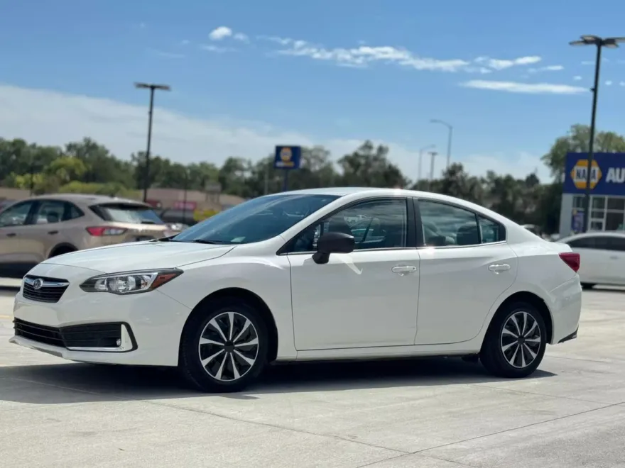 2022 Subaru Impreza Base photo 1