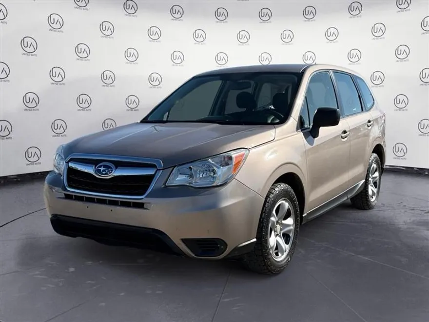2015 Subaru Forester 2.5i photo 1
