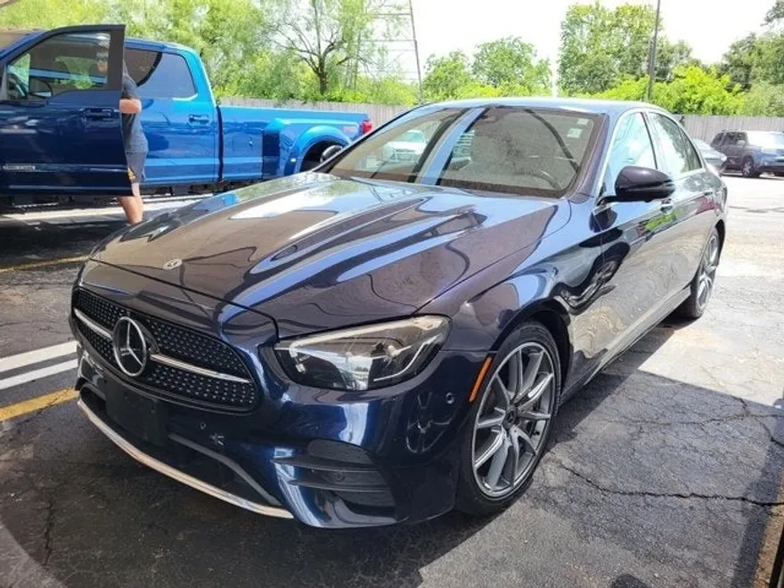 2022 Mercedes Benz E 350 photo 1