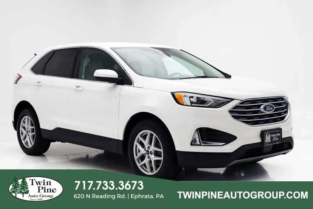 2022 Ford Edge SEL photo 1
