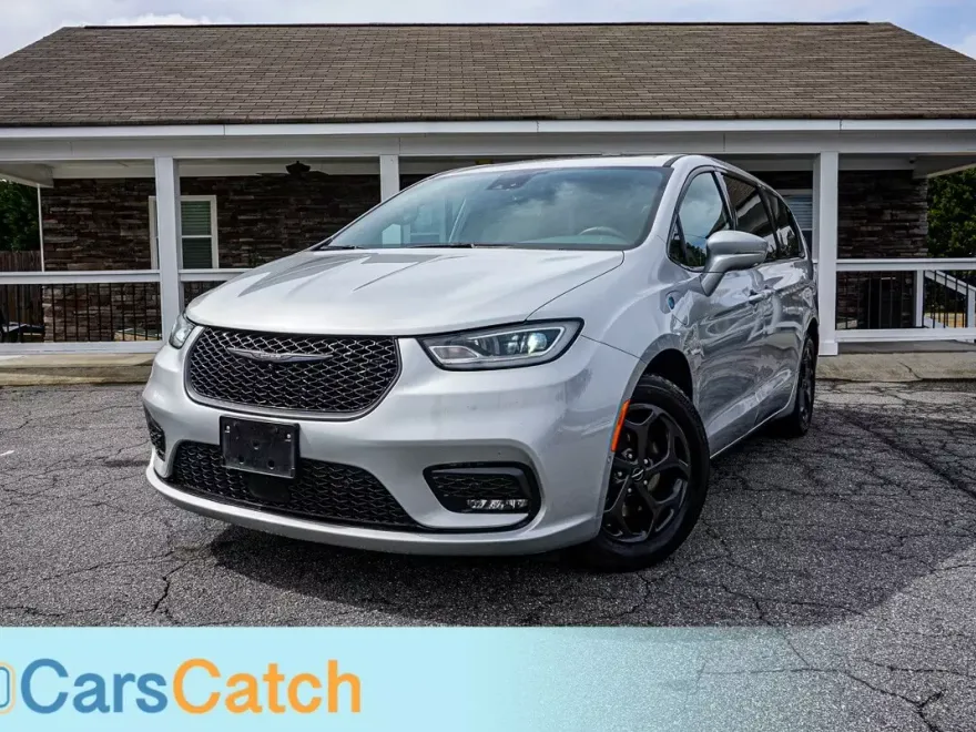 2022 Chrysler Pacifica Hybrid Limited photo 1