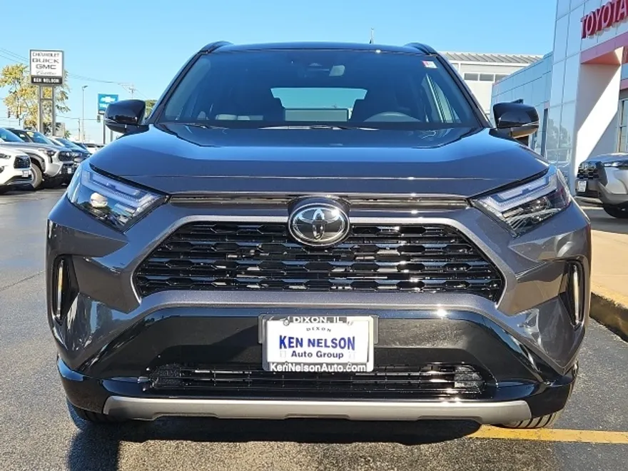 2025 Toyota RAV4 Hybrid XSE photo 1