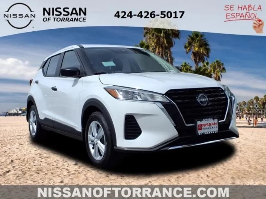 2025 Nissan Kicks Play S photo 1