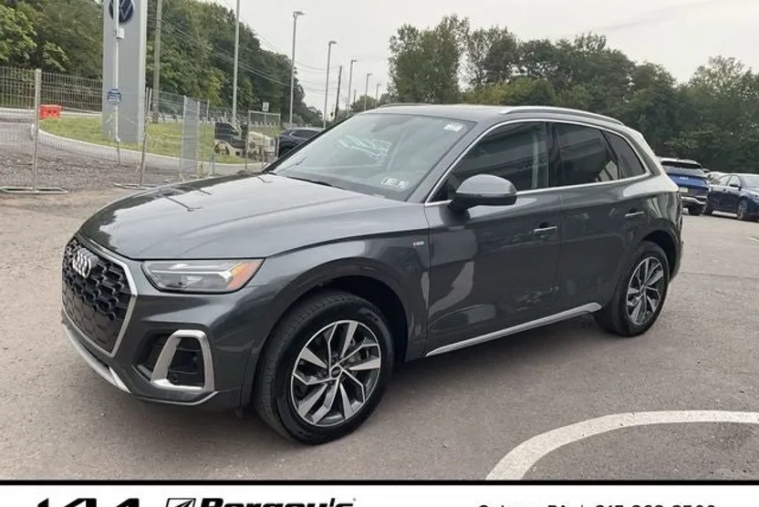 2023 Audi Q5 S line Premium 45 TFSI photo 1