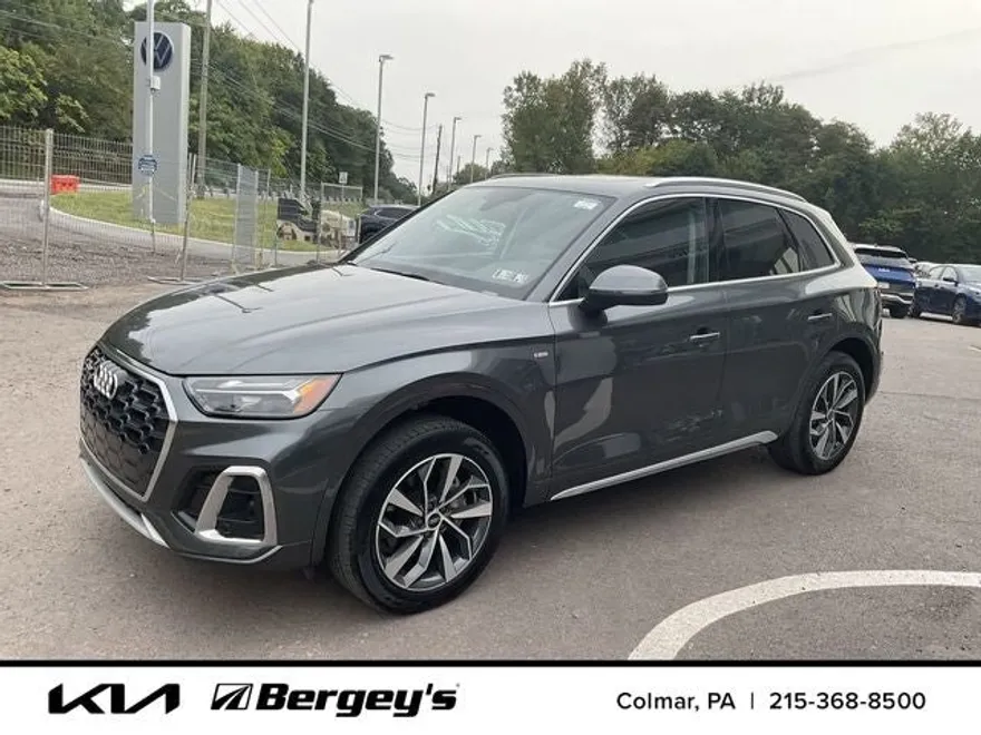 2023 Audi Q5 S line Premium 45 TFSI photo 1