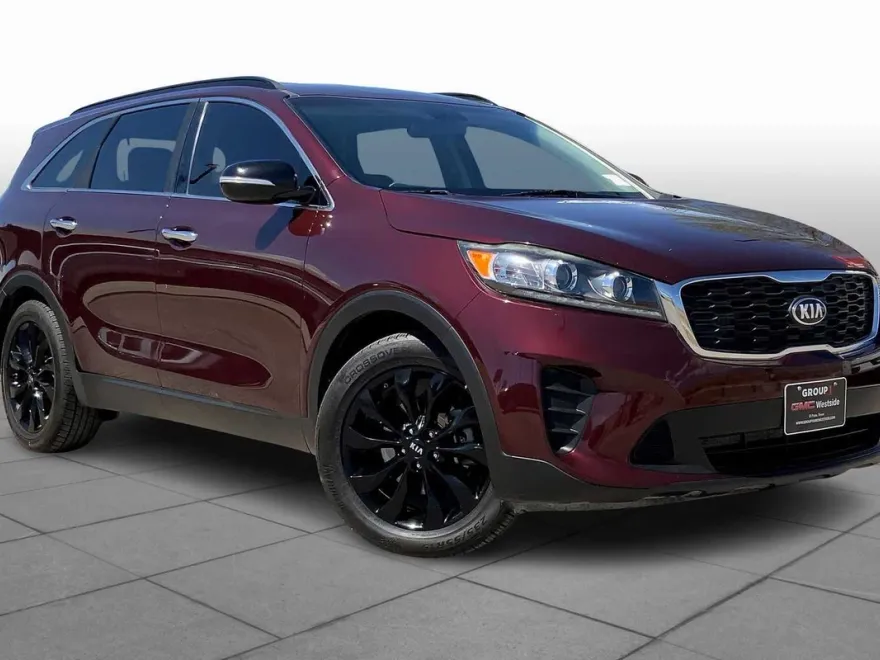 2019 Kia Sorento S V6 photo 1