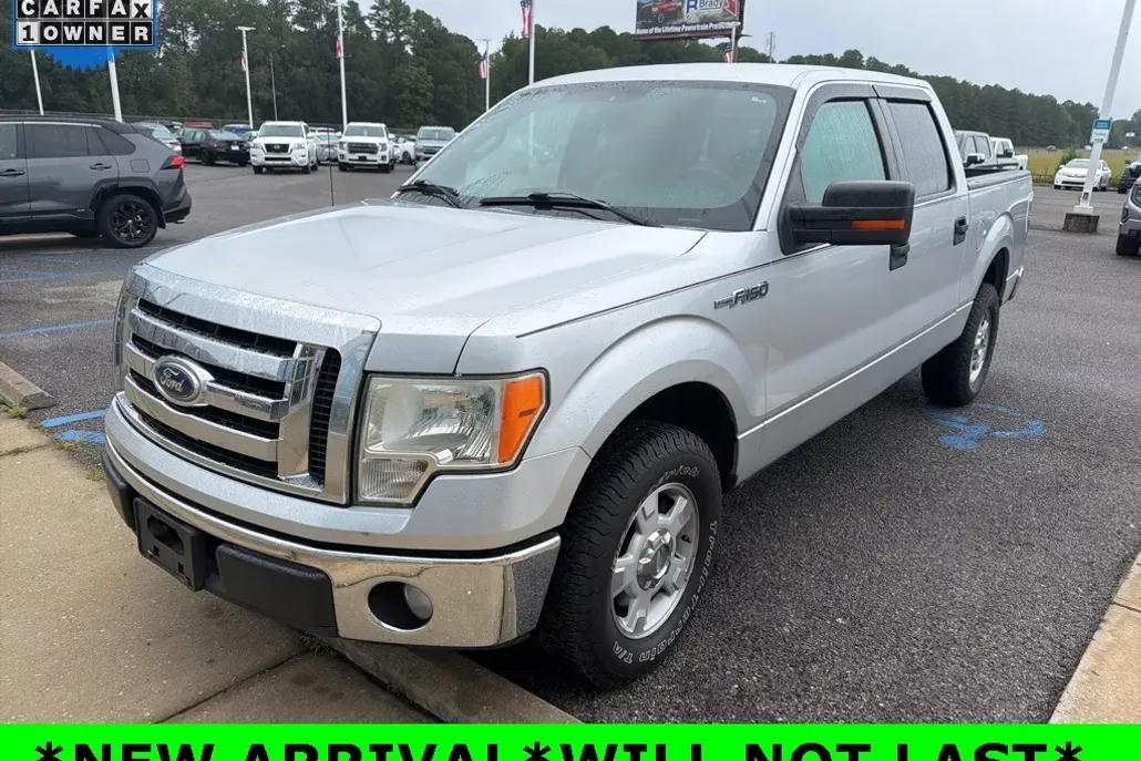 2011 Ford F-150 photo 1