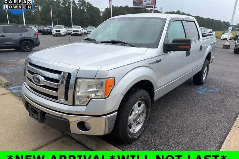 2011 Ford F-150 photo 1