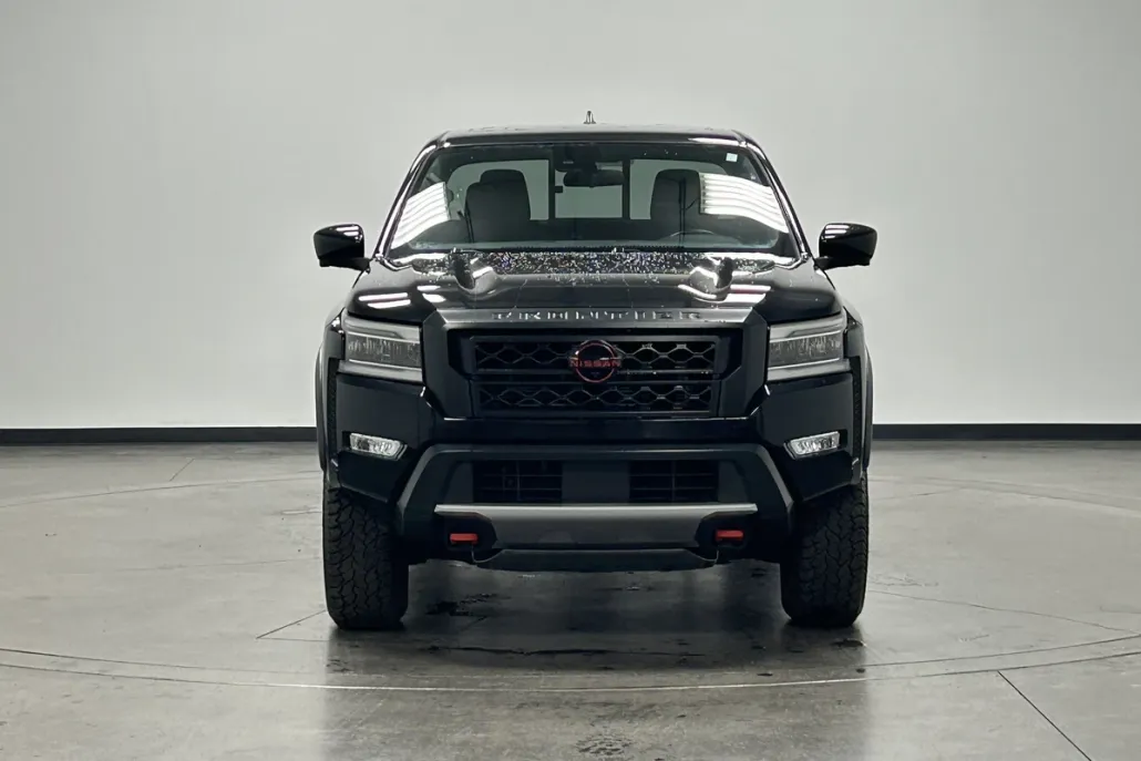 2022 Nissan Frontier PRO-4X photo 1