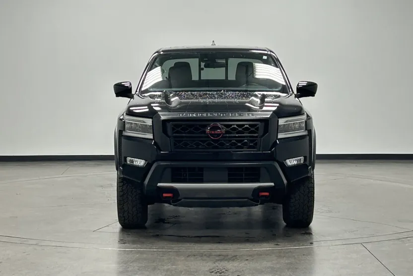 2022 Nissan Frontier PRO-4X photo 1