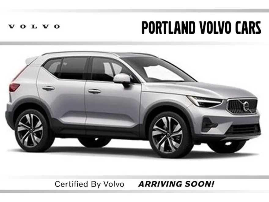 2025 Volvo XC40 Plus photo 1
