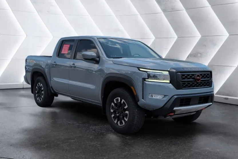 2024 Nissan Frontier PRO-4X photo 1