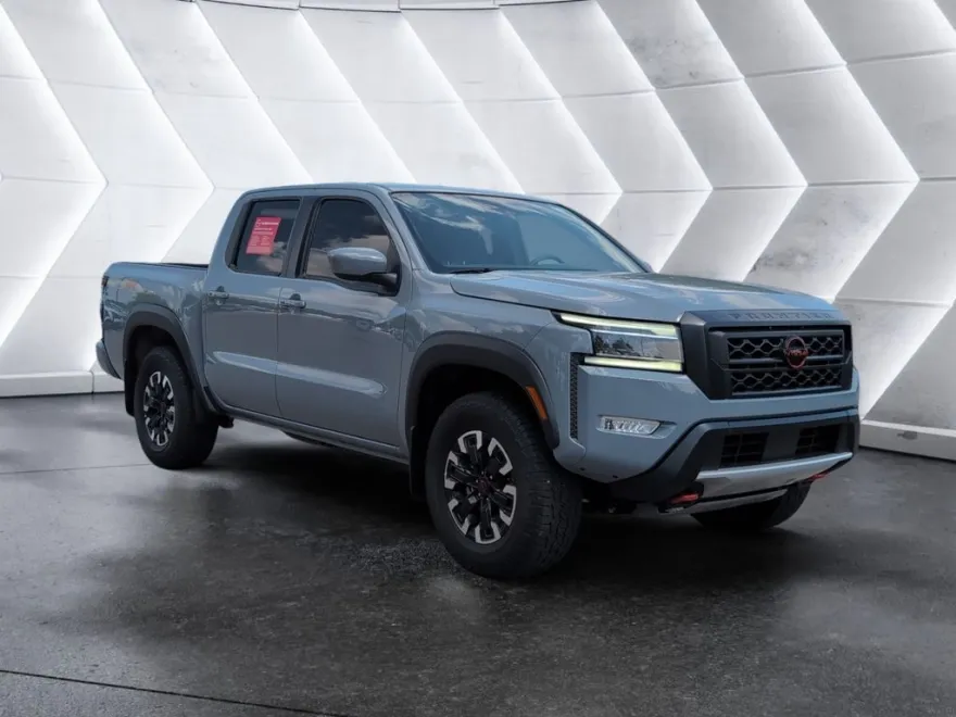 2024 Nissan Frontier PRO-4X photo 1