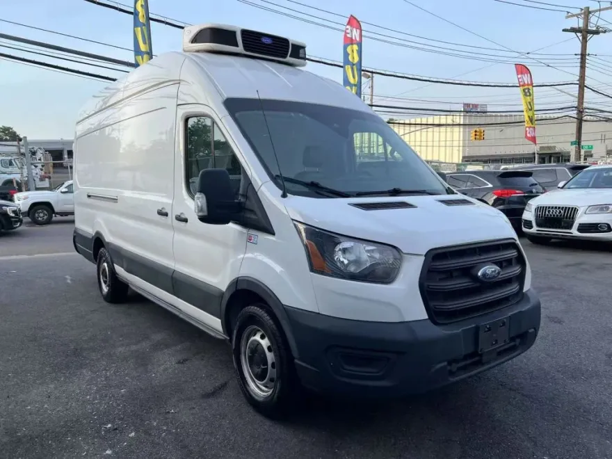 2020 Ford Transit Cargo Van photo 1