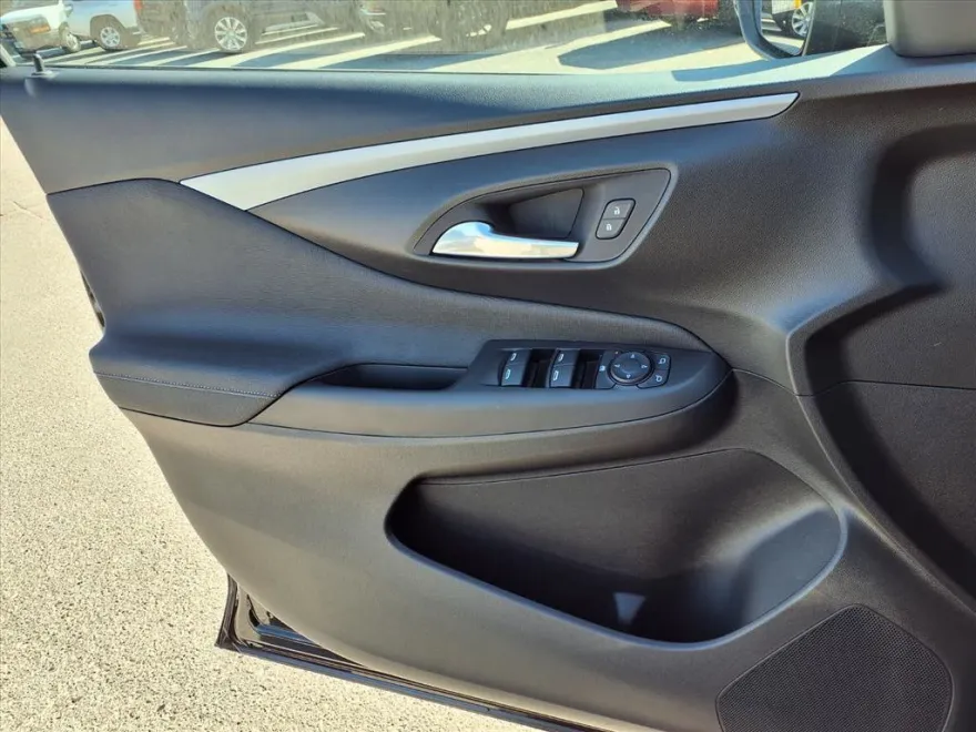 2026 Buick Envista Preferred photo 1