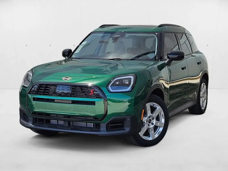 2025 Mini Countryman S ALL4 photo 1