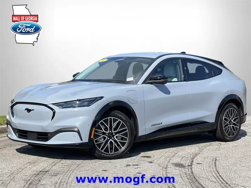 2024 Ford Mustang Mach-E Premium photo 1